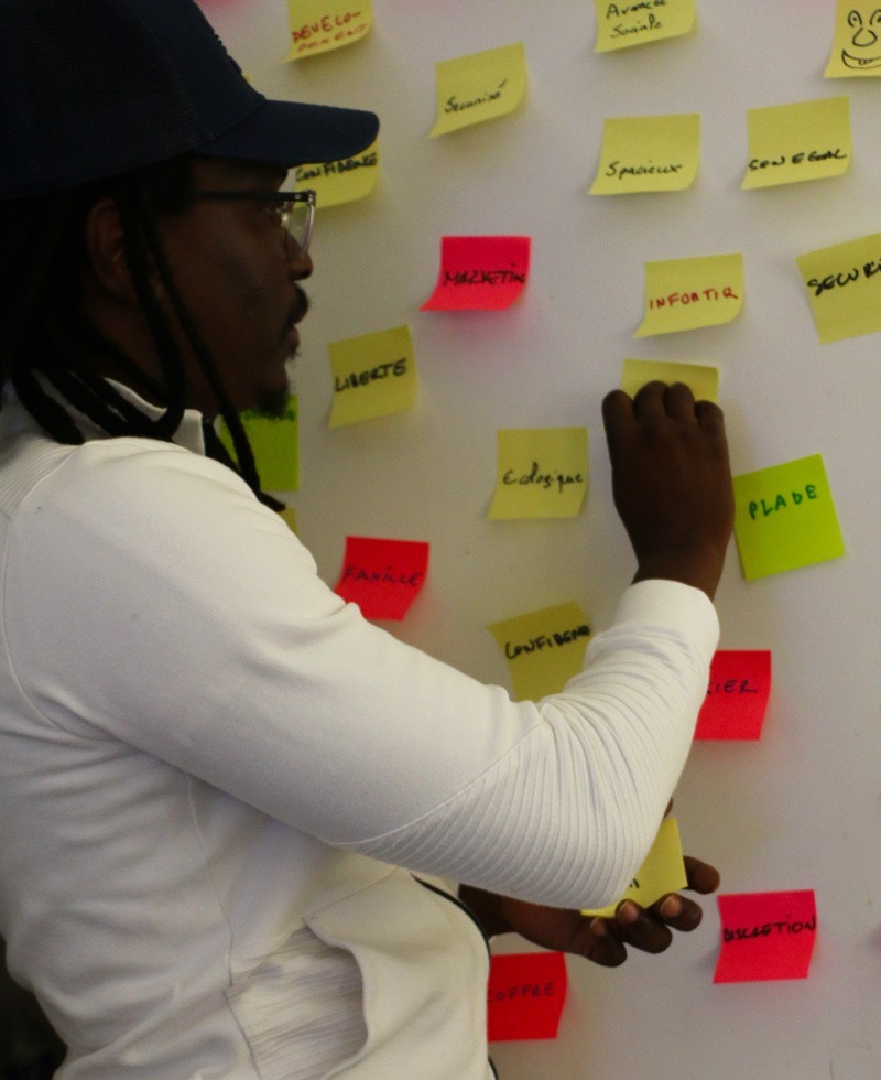 jean-brainstorming Photo de Mamadou Jean Sylla porteur du projet KeeBox